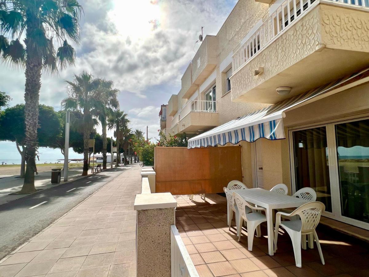 Casa Comoda Delante De La Playa Con Vista Al Mar カンブリルス エクステリア 写真